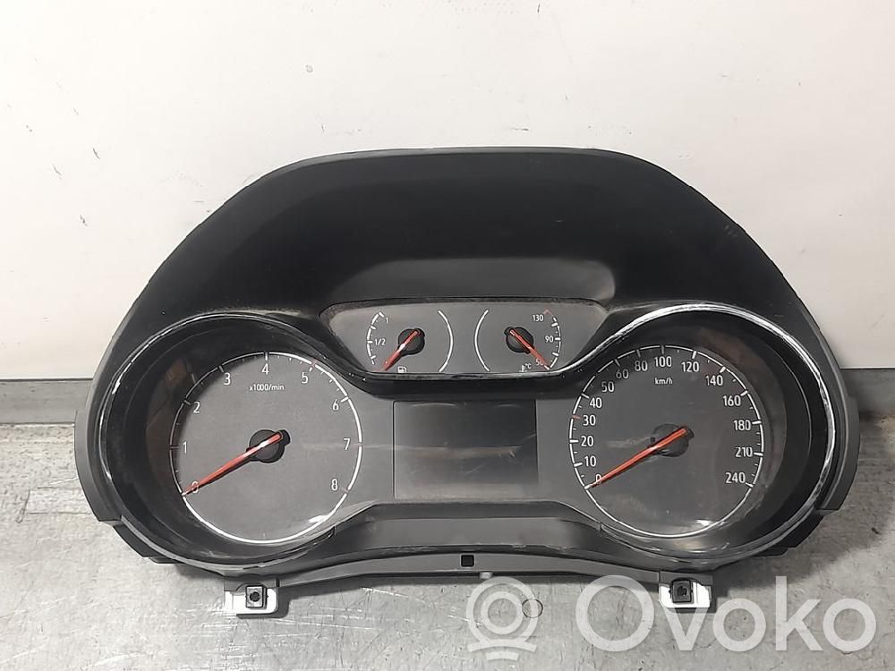 Opel Corsa F Vitezometru (grup de instrumente) 