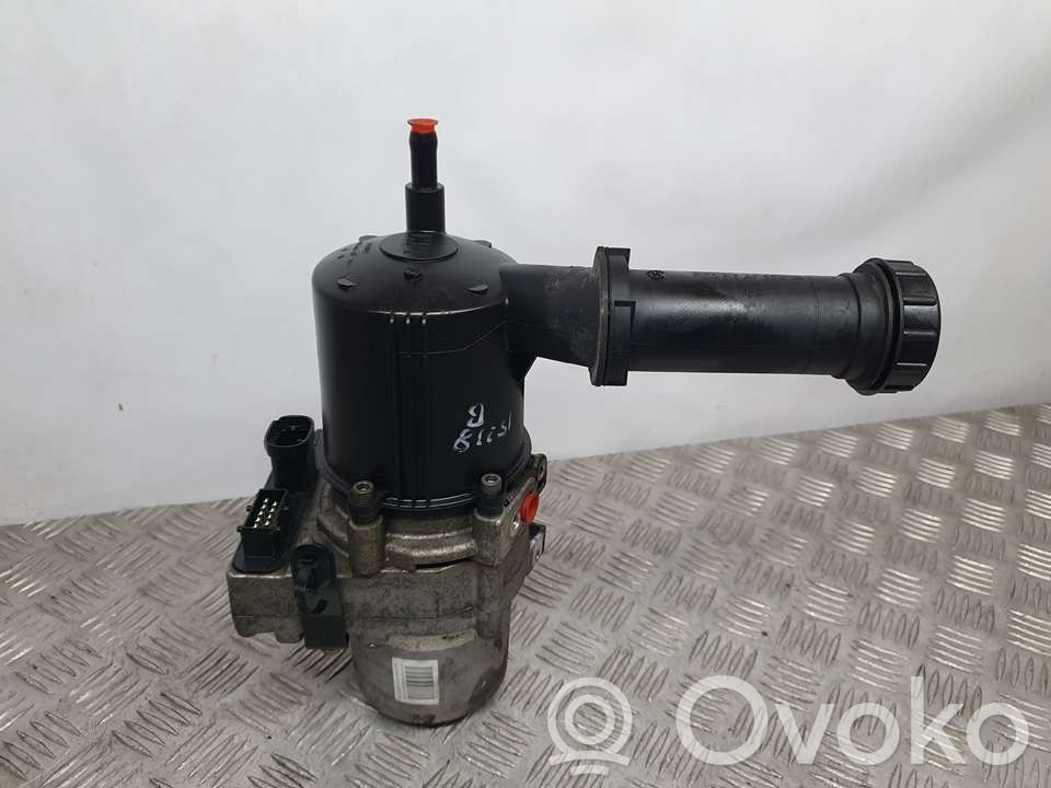 Citroen C4 I Ohjaustehostimen pumppu 