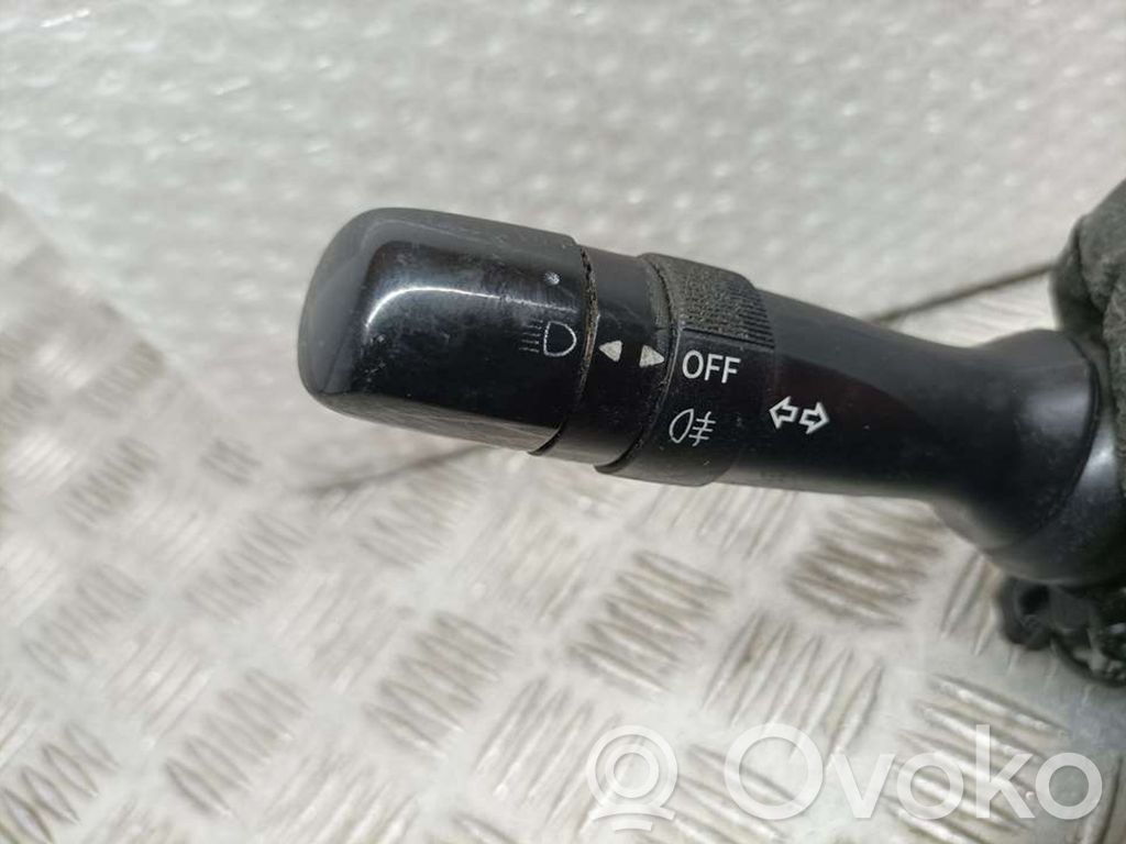 Toyota Aygo AB10 Interruttore luci 