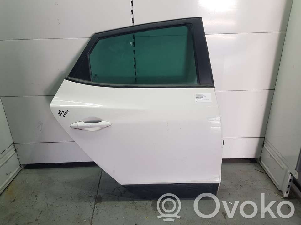 Puerta trasera   770042S040,TOCADA,TOCADA