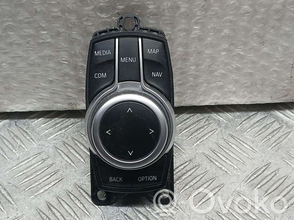 BMW 1 F20 F21 Przyciski multifunkcyjne 