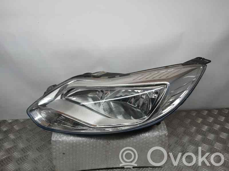 Ford Focus Faro/fanale 