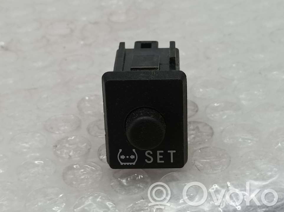 Toyota Land Cruiser (HDJ90) Altri interruttori/pulsanti/cambi