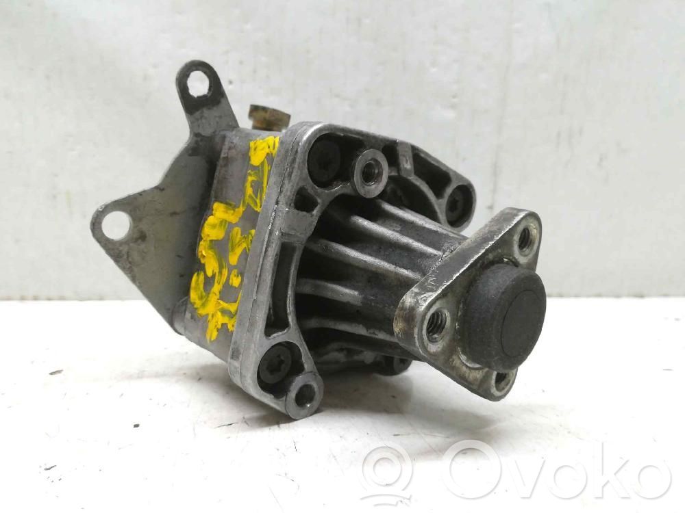 BMW 5 E34 Ohjaustehostimen pumppu 