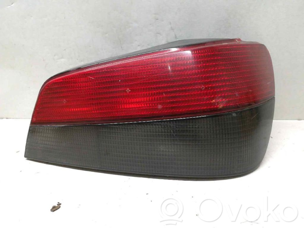 Peugeot 306 Feux arrière / postérieurs