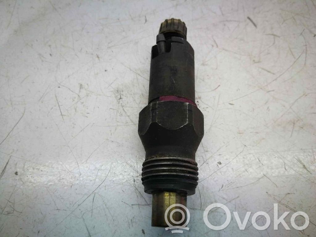 Inyector de combustible   LCR6735404,LUCAS