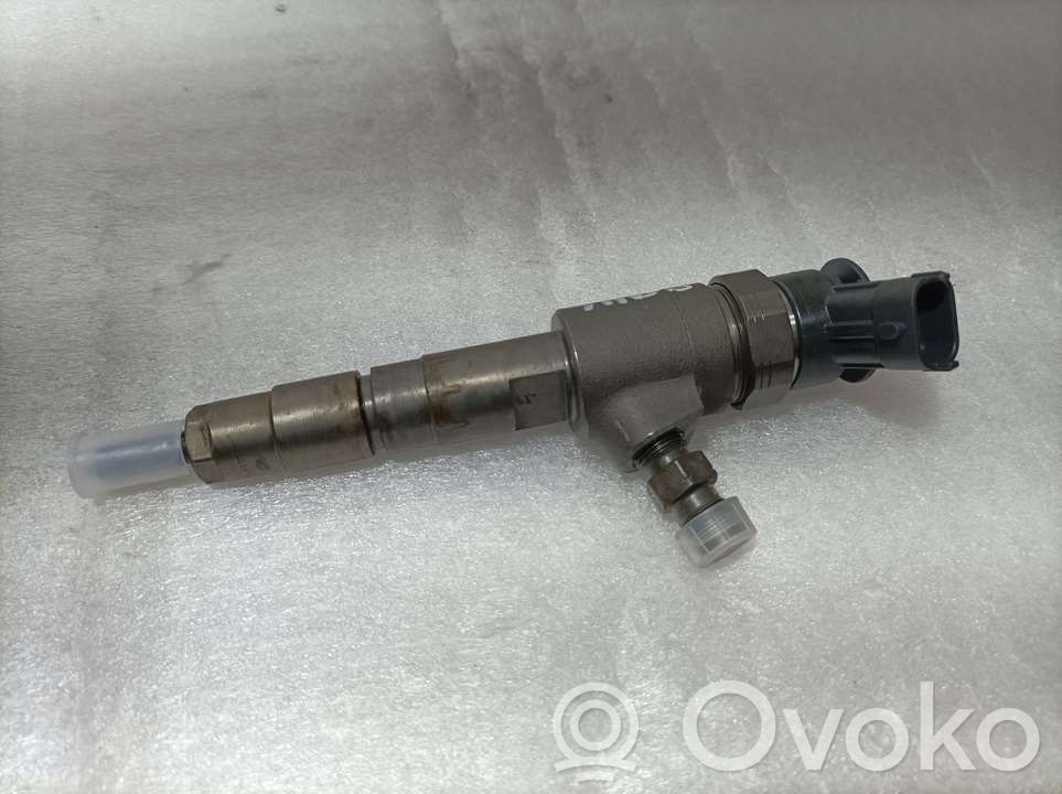 Peugeot 208 I Injector combustibil 