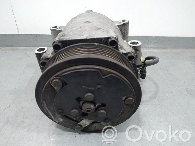 Ford Fiesta Compressore aria condizionata (A/C) (pompa) 