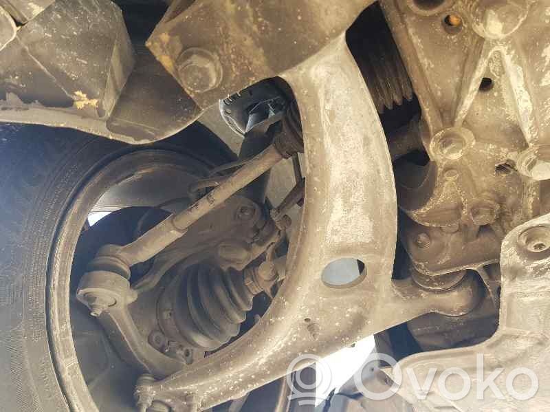 Volkswagen PASSAT B6 Braccio di controllo sospensione anteriore inferiore/braccio oscillante 