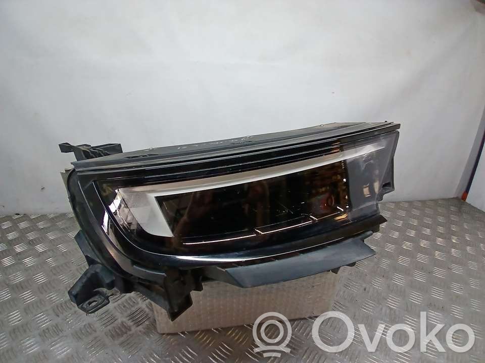 Opel Mokka B Lampa przednia 