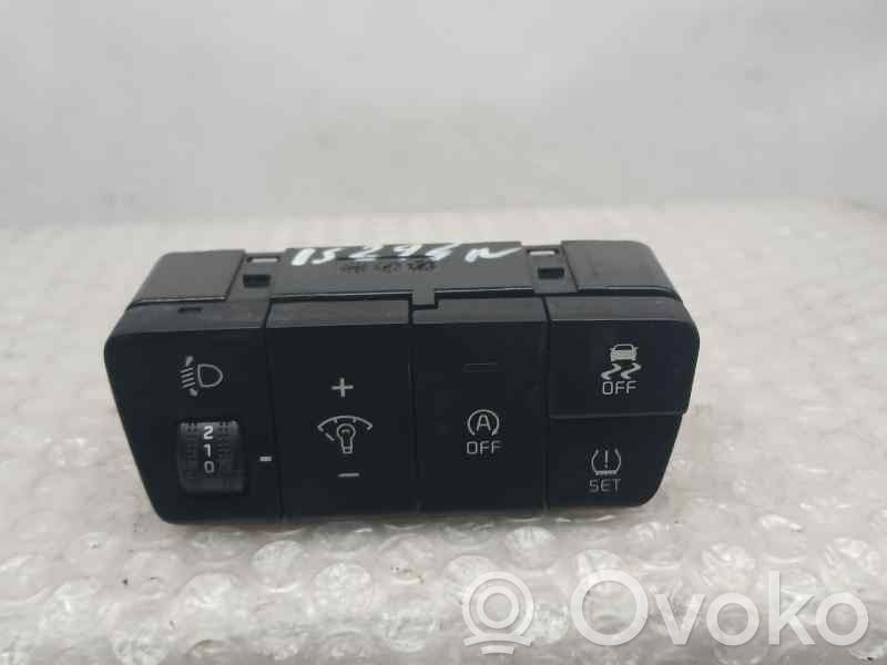 Interruptor de control multifunción   93700H8TL0