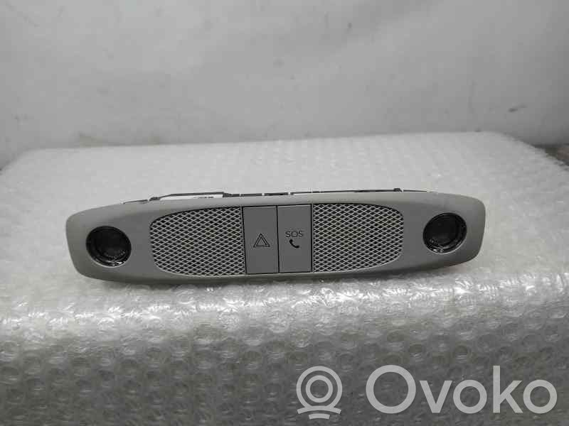 Etuistuimen valo   1092572