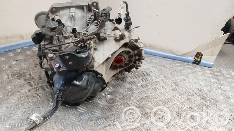 KIA Venga Manualna 5-biegowa skrzynia biegów 