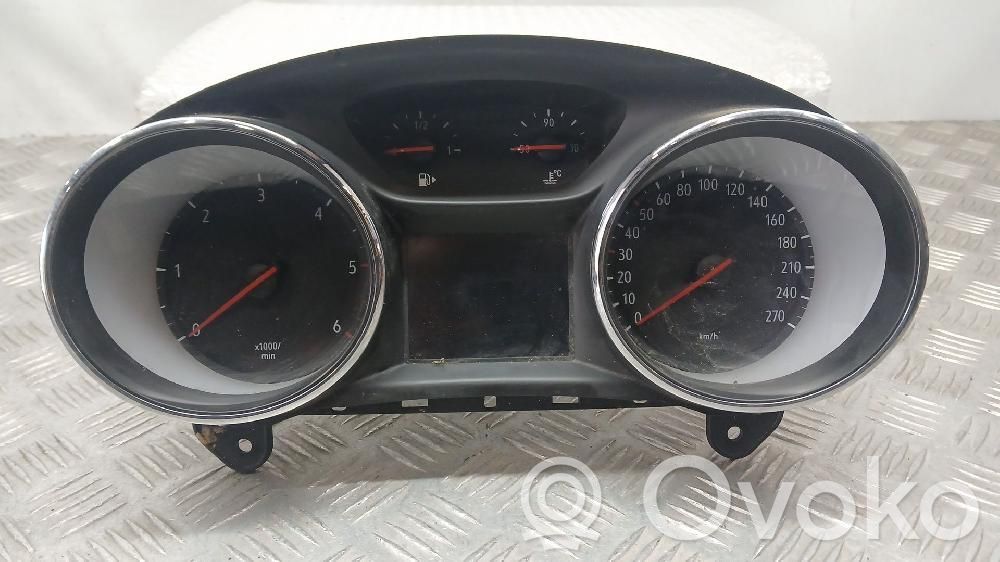 Opel Astra K Tachimetro (quadro strumenti) 