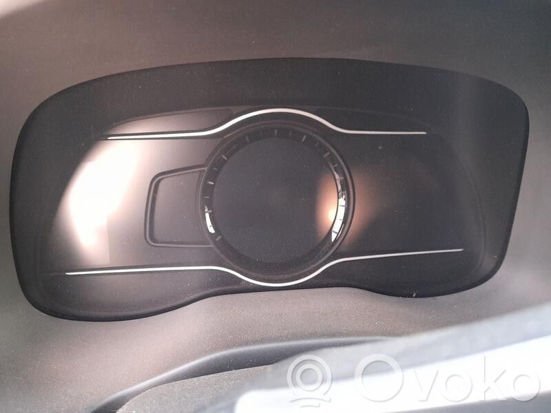 Hyundai Kona I Geschwindigkeitsmesser Cockpit