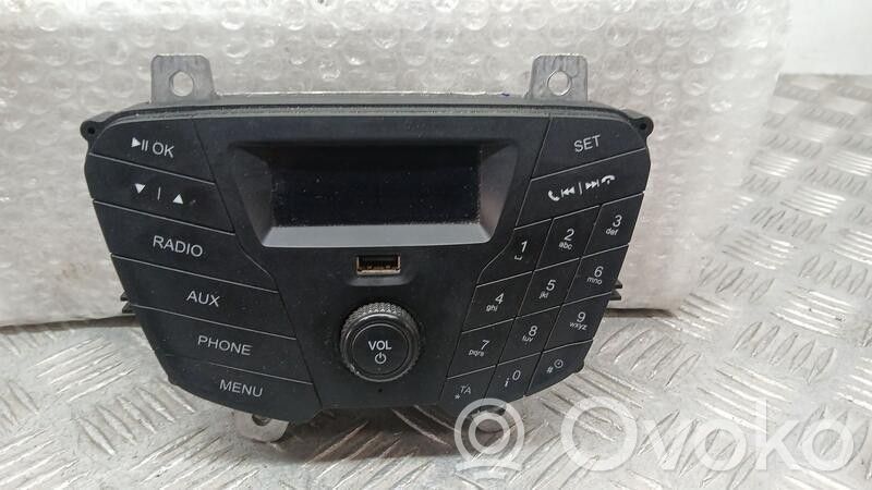 Panel / Radioodtwarzacz CD/DVD/GPS   ET7618D815BG,0GS060119