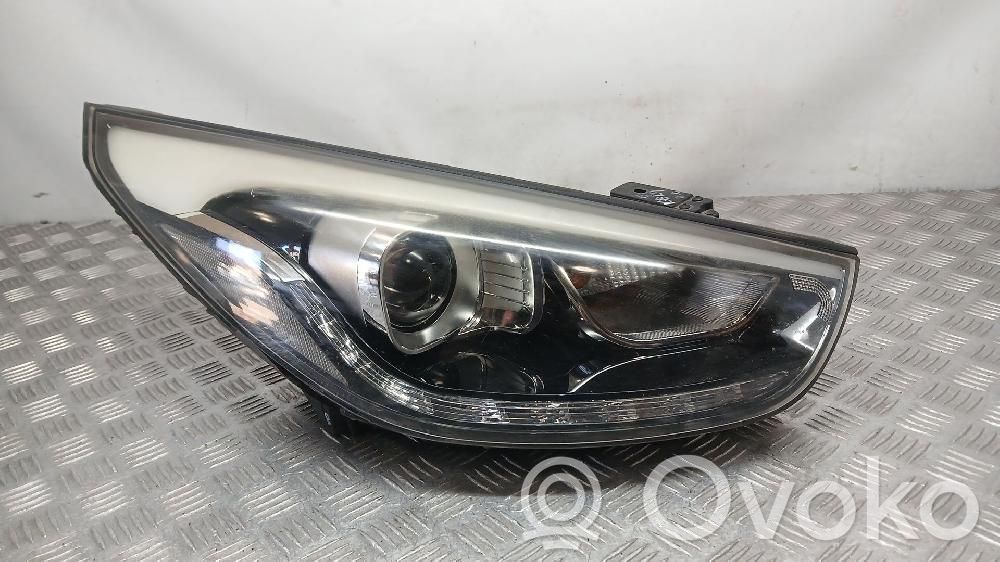 Hyundai ix35 Scheinwerfer 