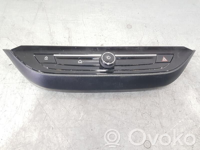 Opel Corsa F Interruptor de control multifunción 