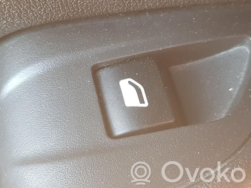 Opel Crossland X Interruttore di controllo dell’alzacristalli elettrico 