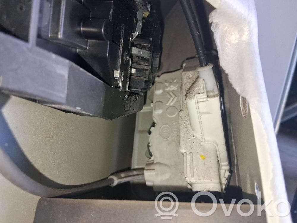 Citroen C4 Cactus Zamek drzwi tylnych 