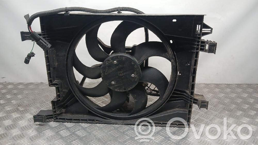 Renault Kangoo II Ventilator electric răcire radiator 