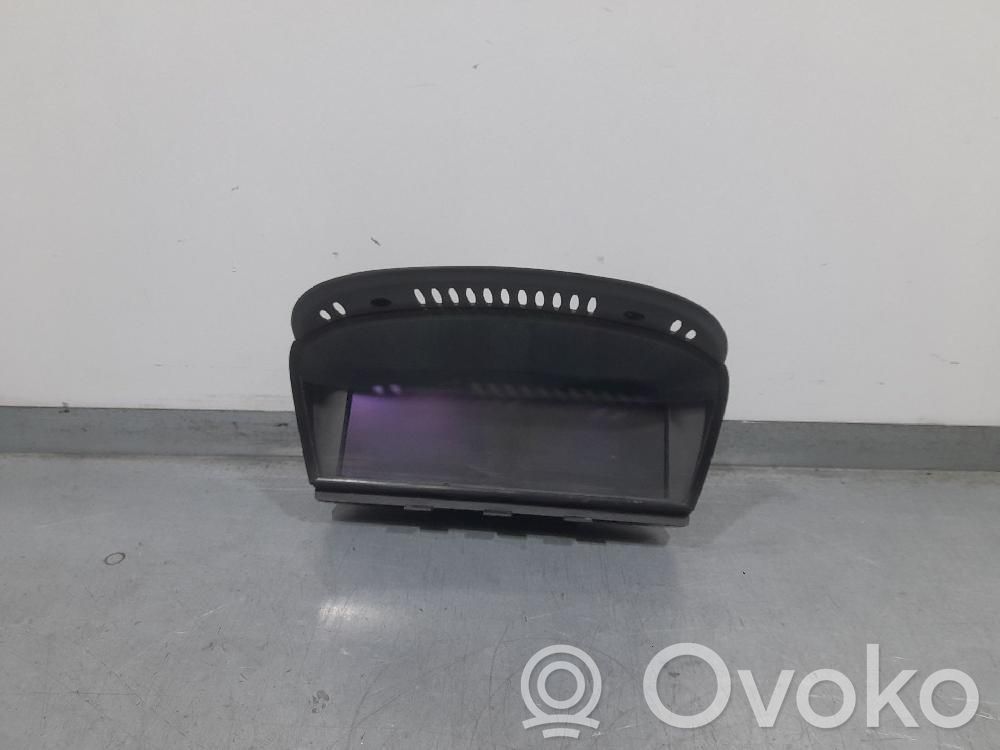 Radio/CD/DVD/GPS-pääyksikkö   A2C53082639,SIEMENS