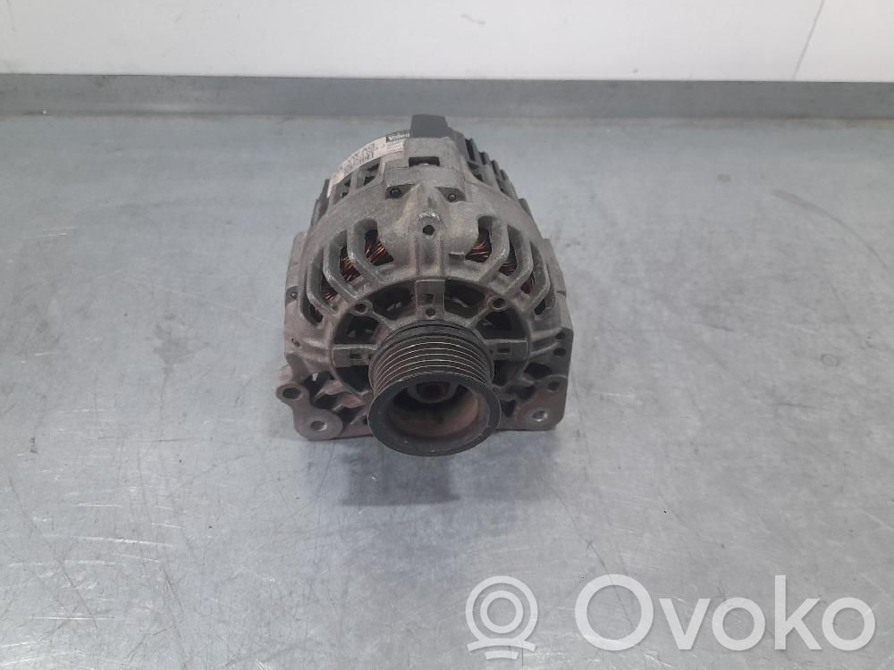 Volkswagen Golf IV Generatore/alternatore 