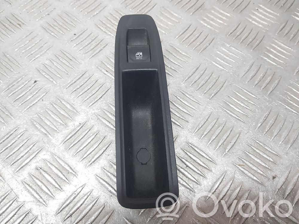 Renault Clio V Comutator comandă geamuri electrice 