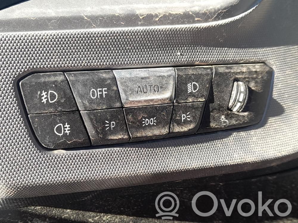 BMW 1 F40 Interruptor de luz 