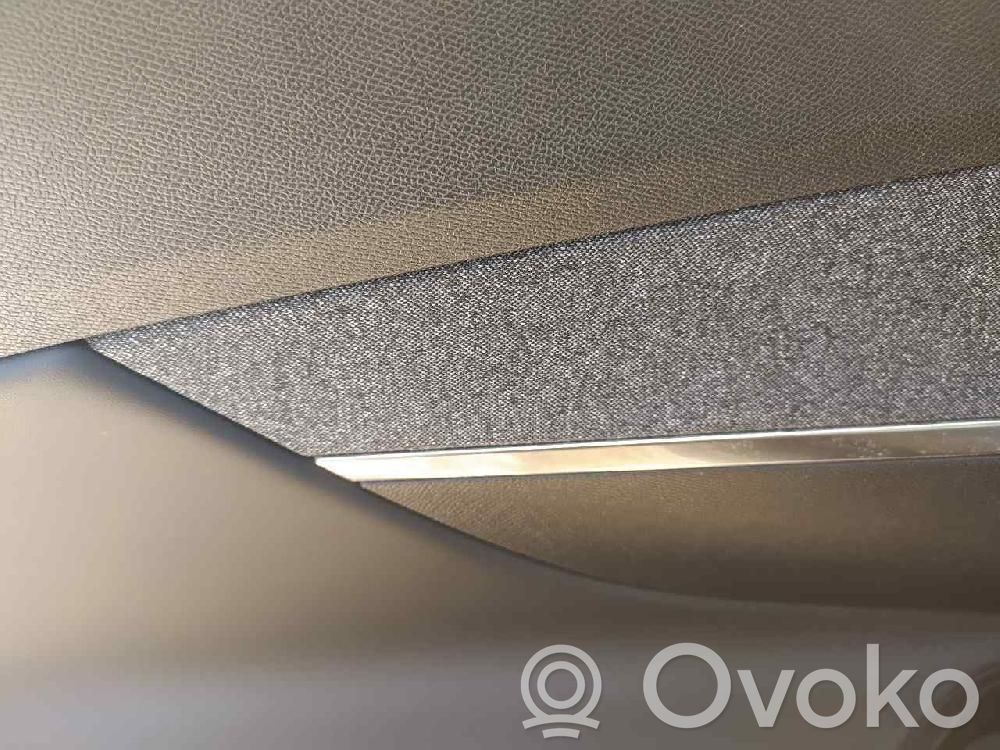 Peugeot 5008 II Macara geam spate manuală