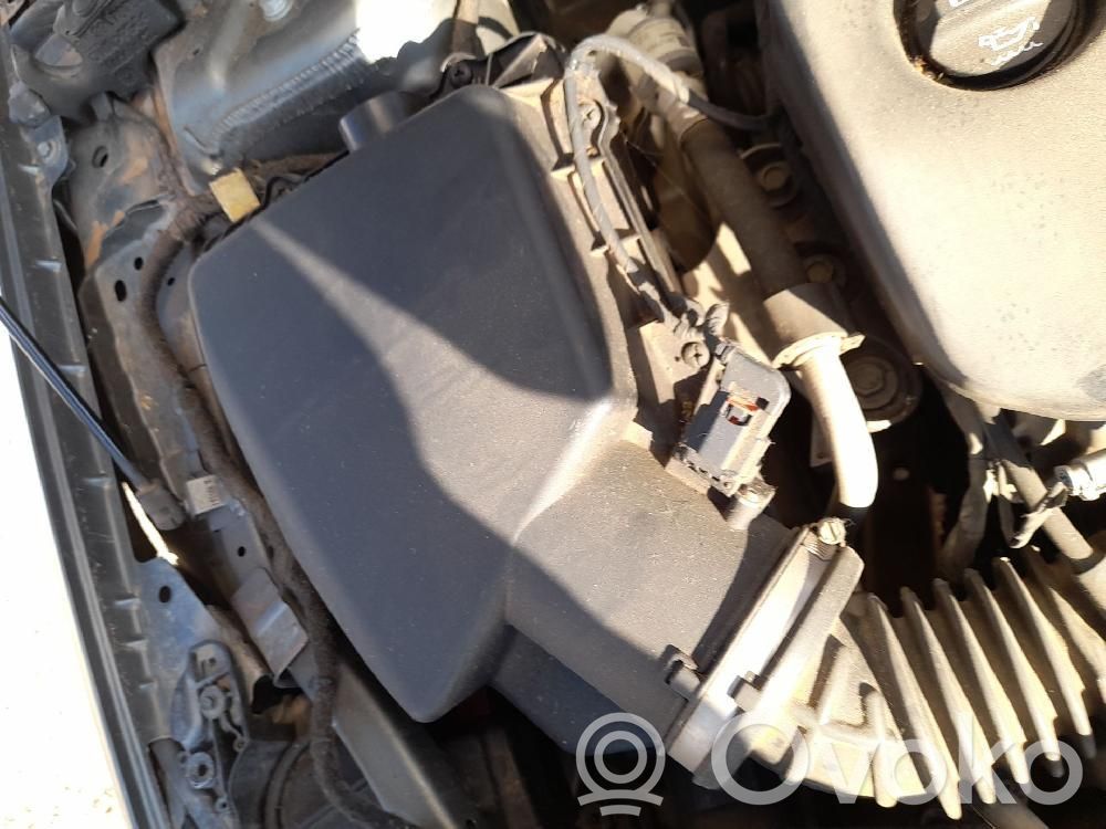 Opel Insignia B Wspornik / Mocowanie obudowy filtra powietrza 