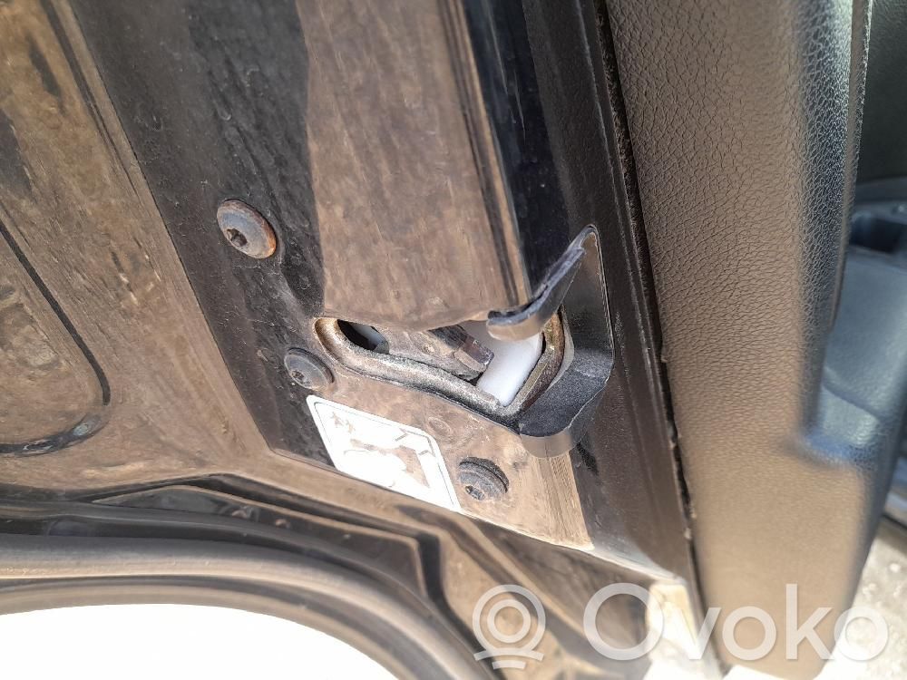 Ford Mondeo Mk III Încuietoare ușă spate 