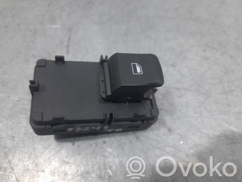 Interruptor del elevalunas eléctrico   10470993