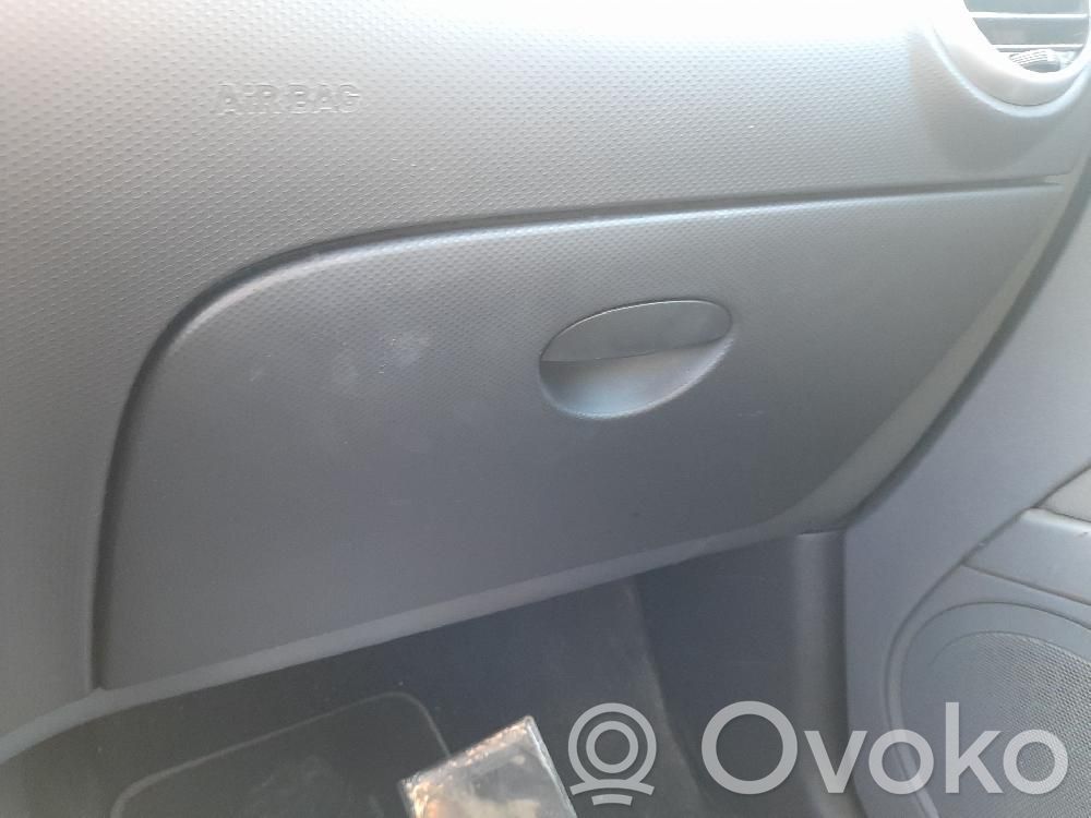 Seat Leon (1P) Guantera 