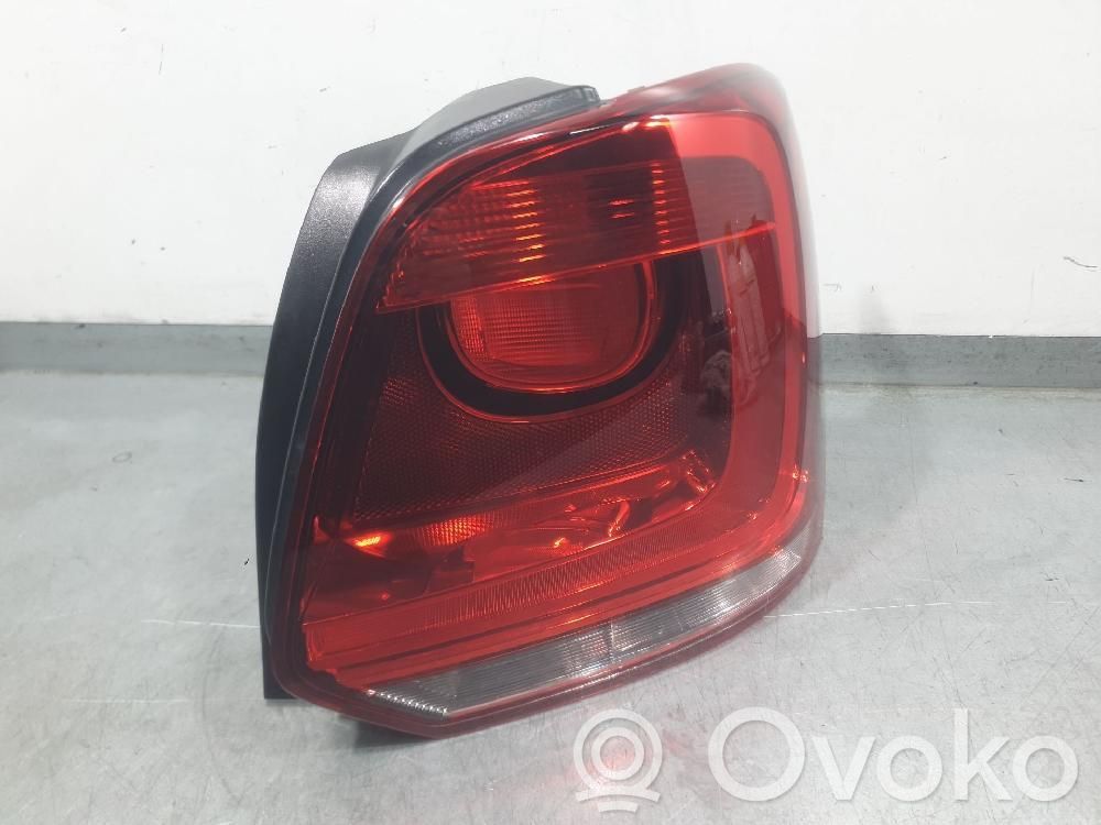 Takavalot   6R0945112B