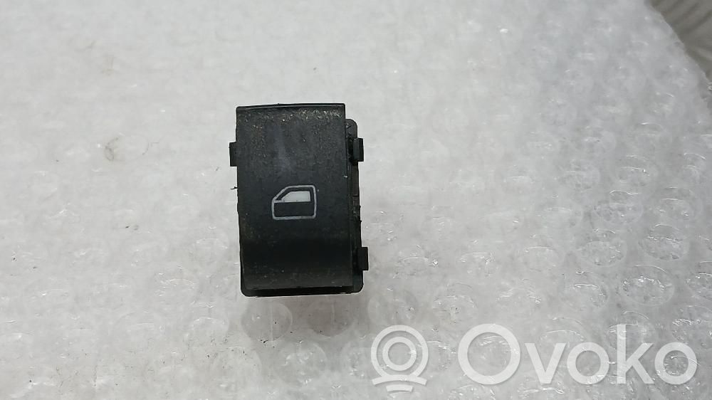 Audi A3 S3 8P Comutator comandă geamuri electrice 
