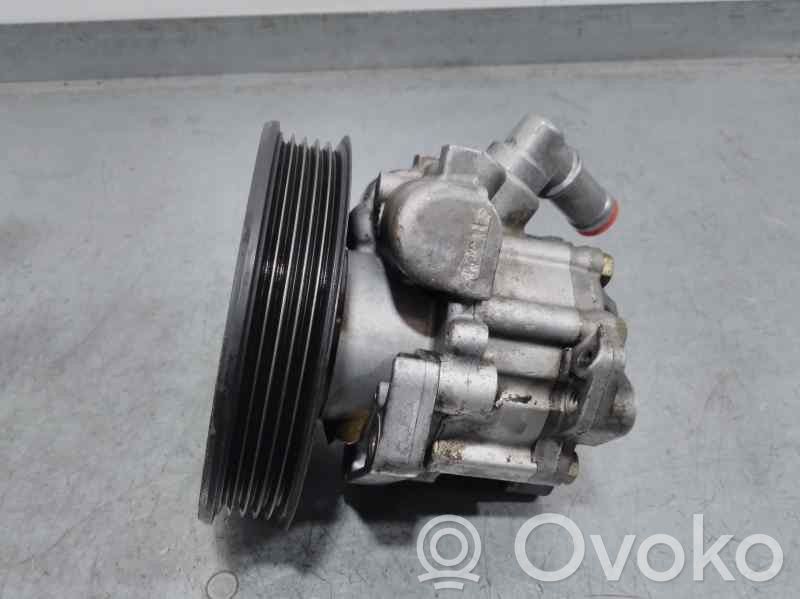 Ohjaustehostimen pumppu   1092744