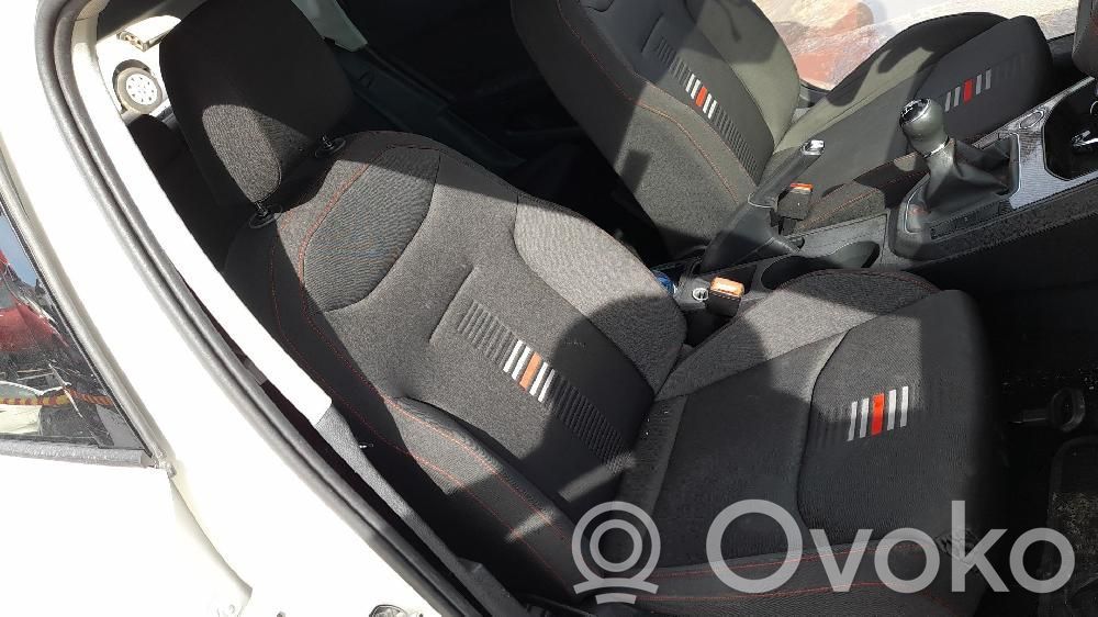 Seat Ibiza V (KJ) Siège passager avant