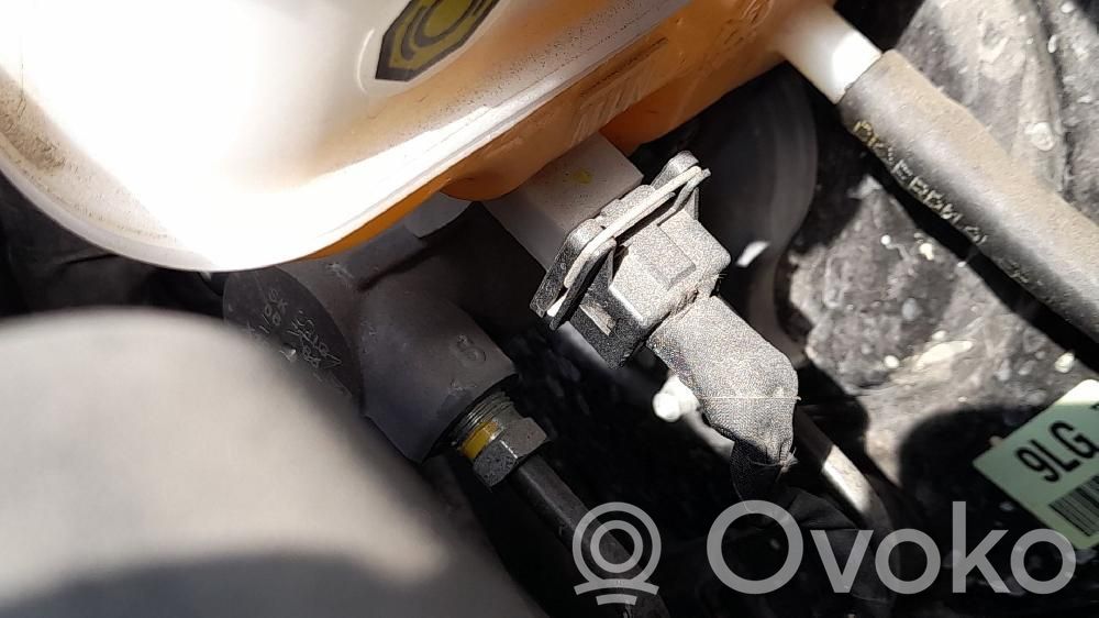 SsangYong Tivoli Pompă centrală de frână 