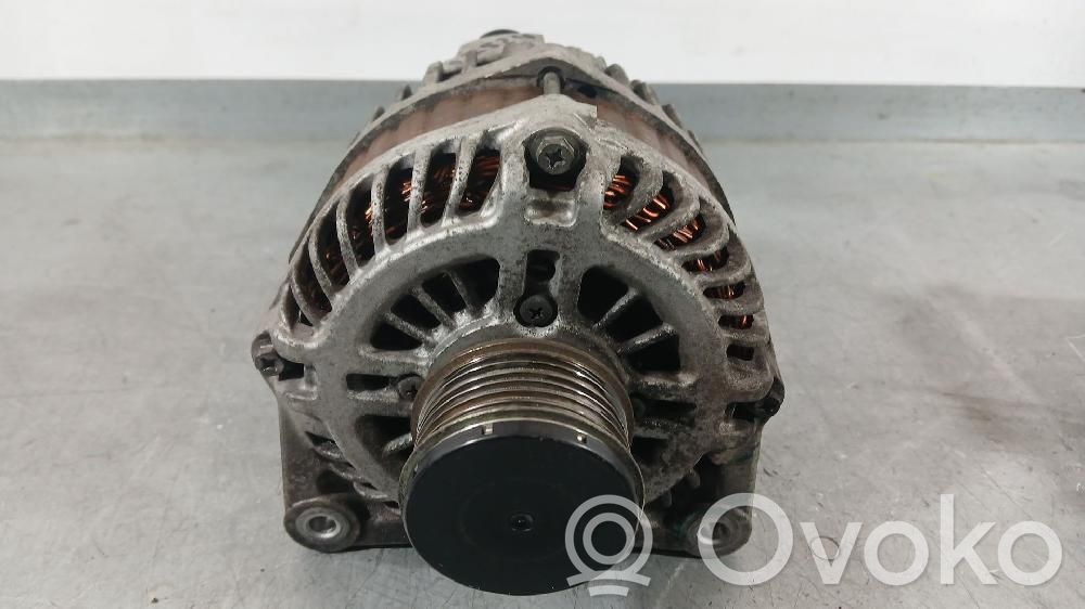 Nissan Note (E12) Generator/alternator 