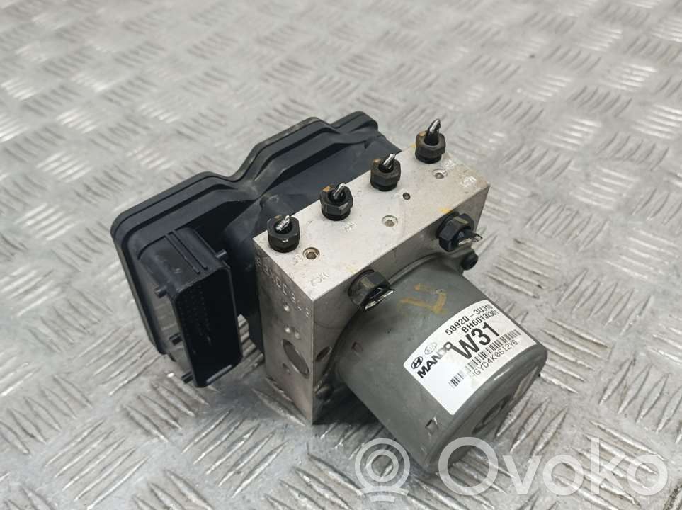 Pompe ABS   589203U310