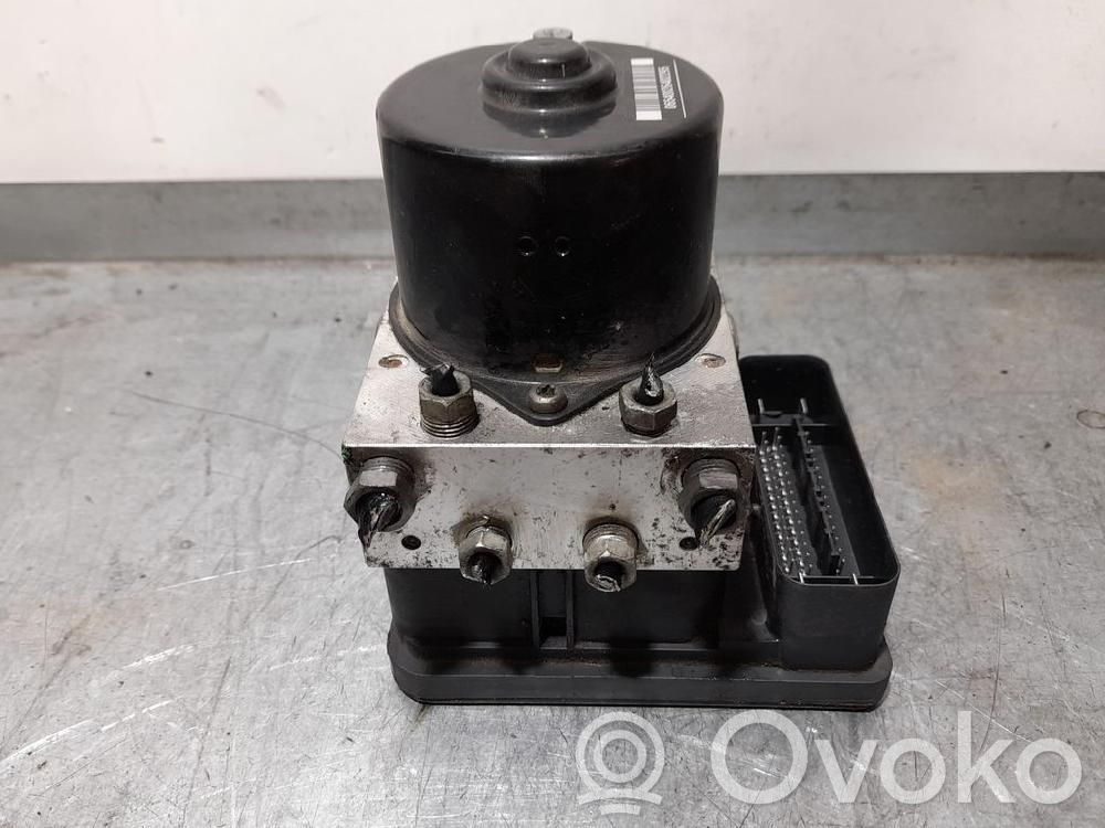 ABS Pump   8M512C405