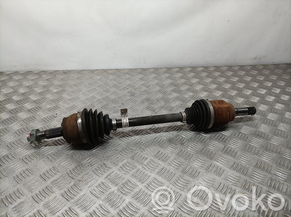 Etuvetoakseli   10450893
