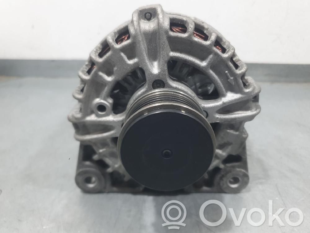 Nissan Qashqai Generatore/alternatore 