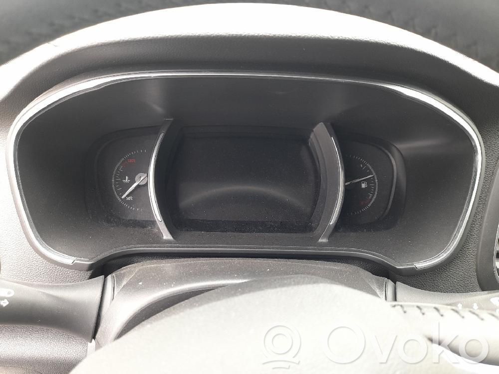 Renault Megane IV Nopeusmittari (mittaristo) 