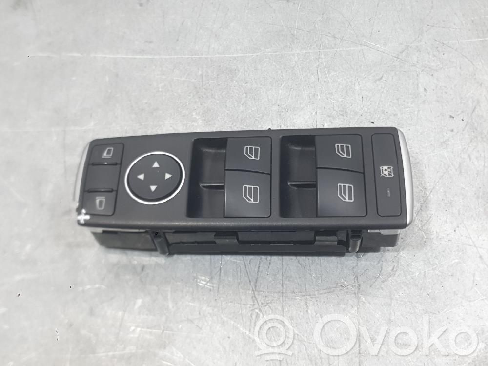 Mercedes-Benz B W246 W242 Interruttore di controllo dell’alzacristalli elettrico
