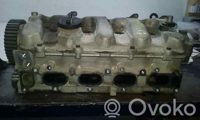 Engine head   030228