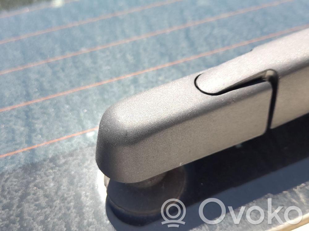 Peugeot 208 II Moteur d'essuie-glace arrière