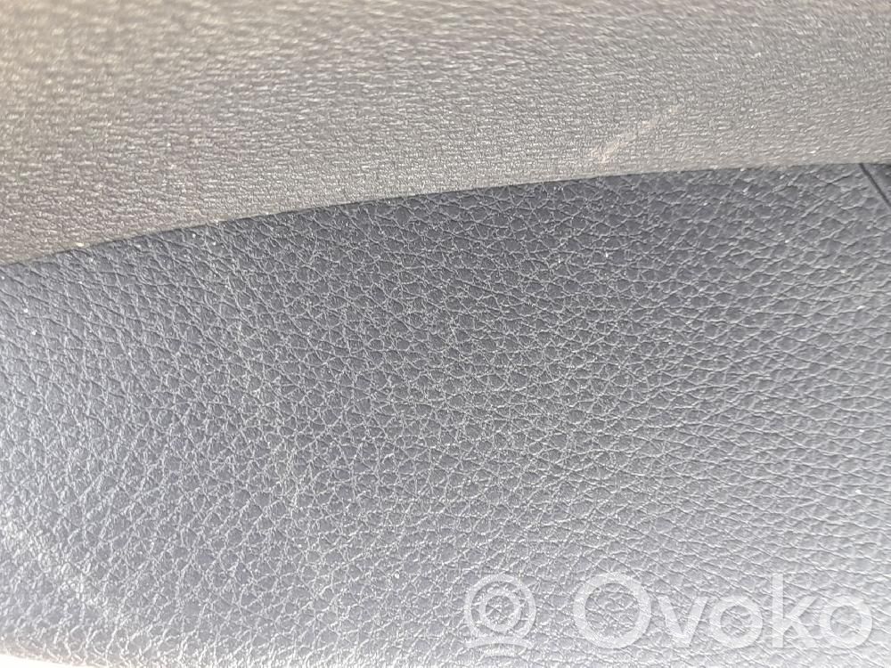 KIA Stonic Regulador manual de la ventanilla trasera 