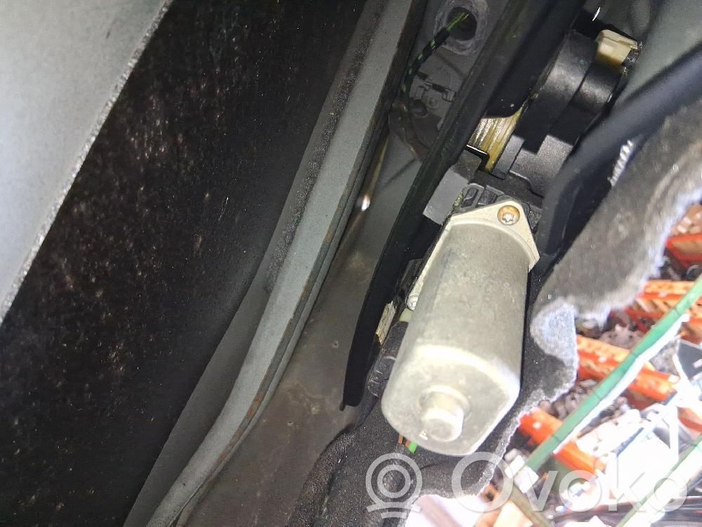 BMW 1 F20 F21 Macara ușă față cu motor 